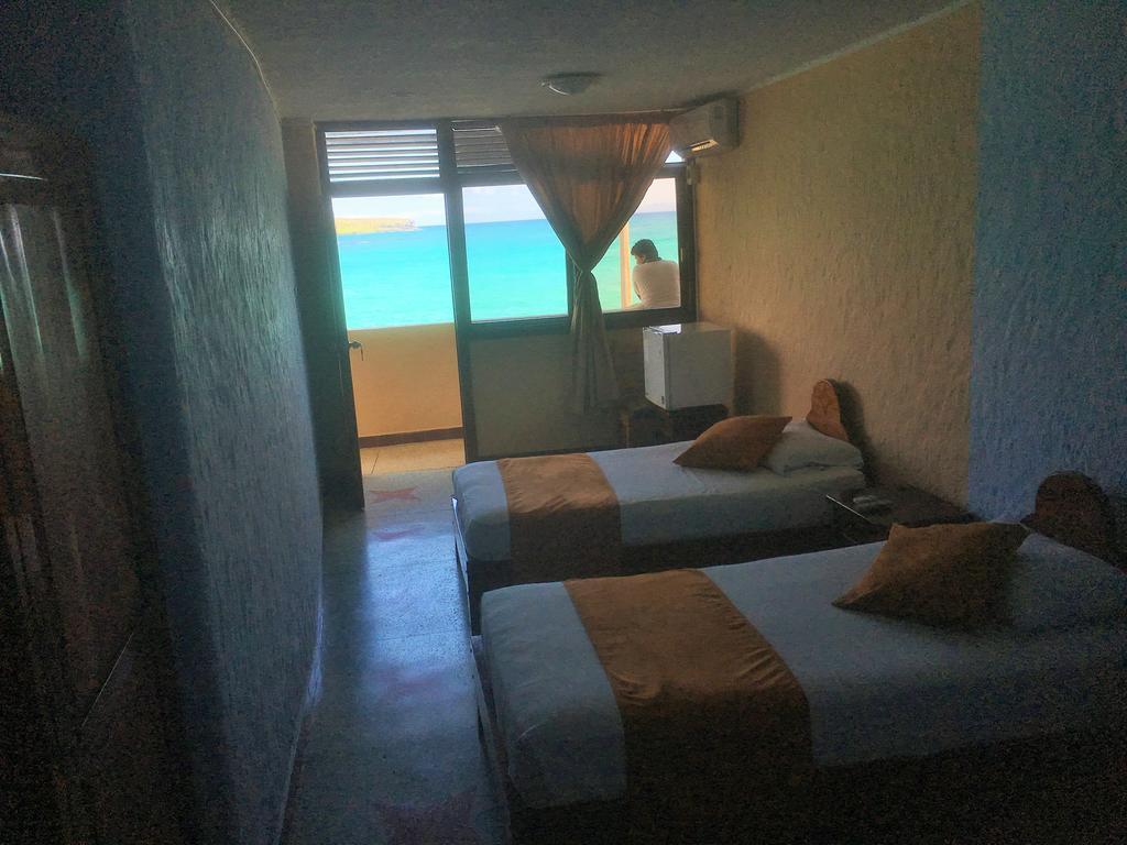 Hostal Estrella De Mar Puerto Ayora  Phòng bức ảnh