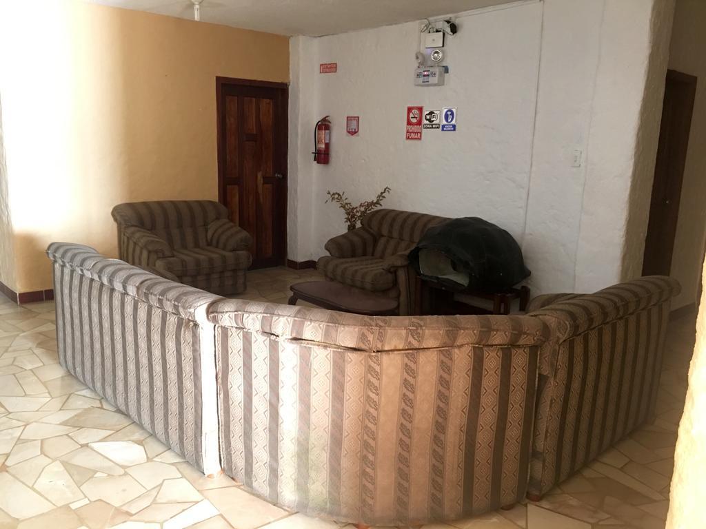Hostal Estrella De Mar Puerto Ayora  Ngoại thất bức ảnh