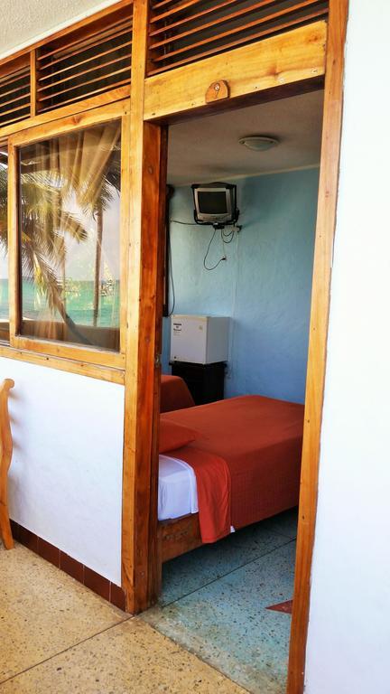 Hostal Estrella De Mar Puerto Ayora  Phòng bức ảnh