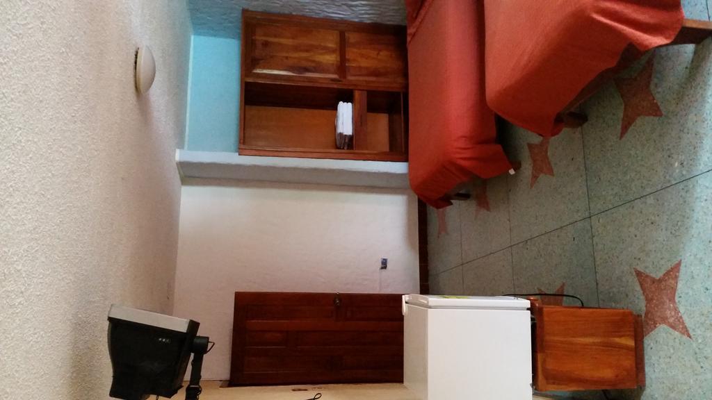Hostal Estrella De Mar Puerto Ayora  Phòng bức ảnh