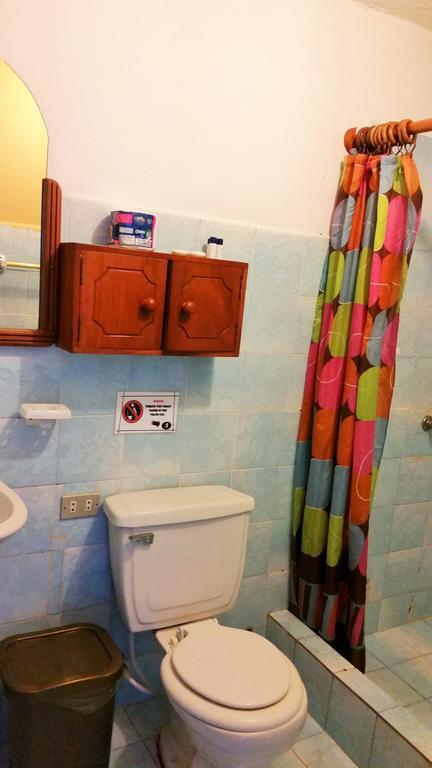 Hostal Estrella De Mar Puerto Ayora  Phòng bức ảnh