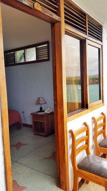 Hostal Estrella De Mar Puerto Ayora  Phòng bức ảnh